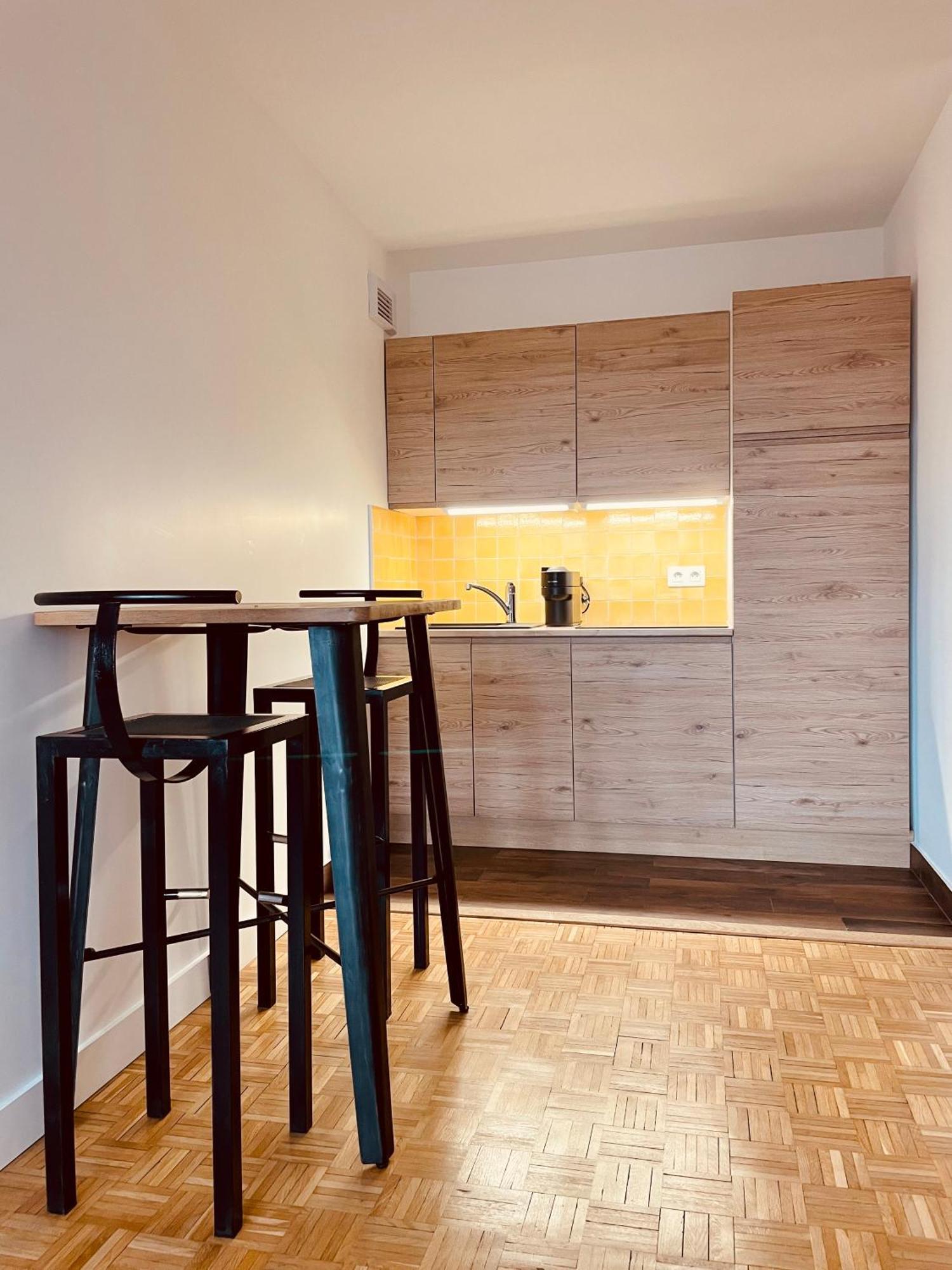 Vue Imprenable Sur La Tour Eiffeil
